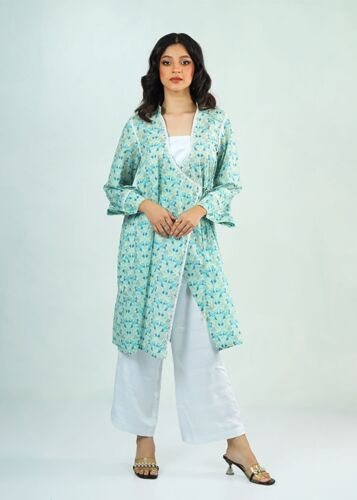 Elegant HAYA Printed White 2 Piece Set with Delicate Lace Detailing