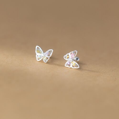 "Earring-ST-925 WT- 1A 1R 9P"