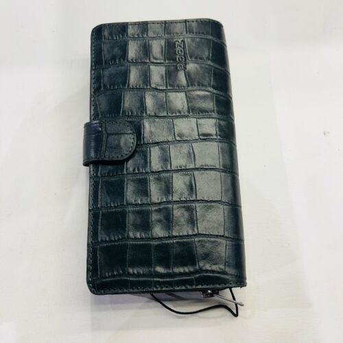 The Refined Croc Leather Wallet-Green