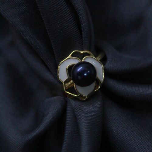 Lunar Blossom Pearl Ring