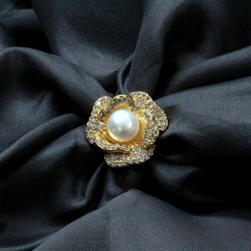 Velvet Blossom Pearl Ring