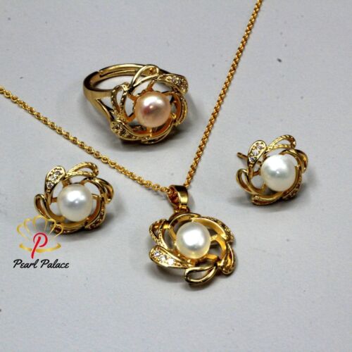 Celestial Pearl Pendant Set