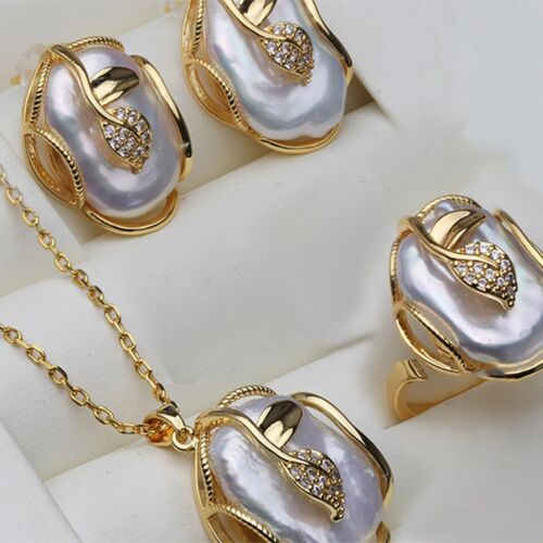 Ocean’s Grace Mother of Pearls Combo Set