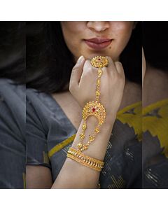 Celestial Embrace Ratanchur