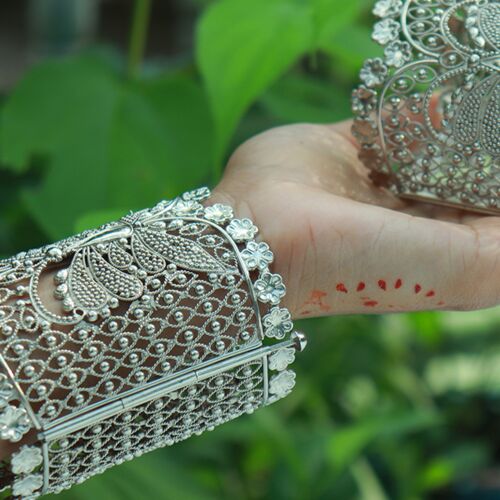 Floral Reverie: Silver Filigree Bangles