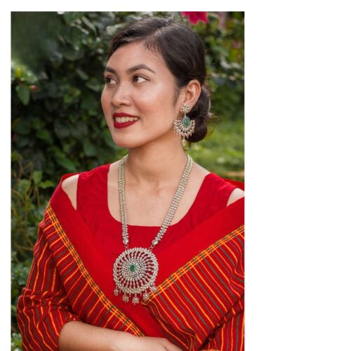 Regal Radiance Silver & Emerald Necklace Set