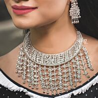 Elegant Silver Choker with Droplet Tassels